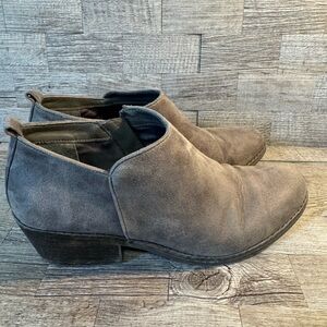 Women's Suede Ankle Boots